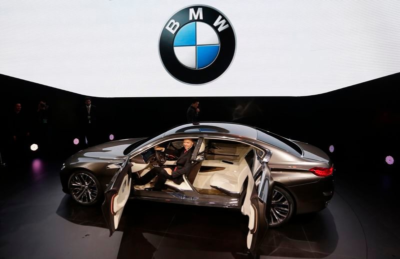 BMW présente sa limousine "Vision Future Luxury"