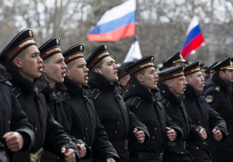 L'ue proroge de six mois ses sanctions contre la russie