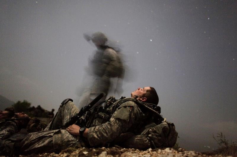 Un soldat américain détenu par les taliban libéré en Afghanistan