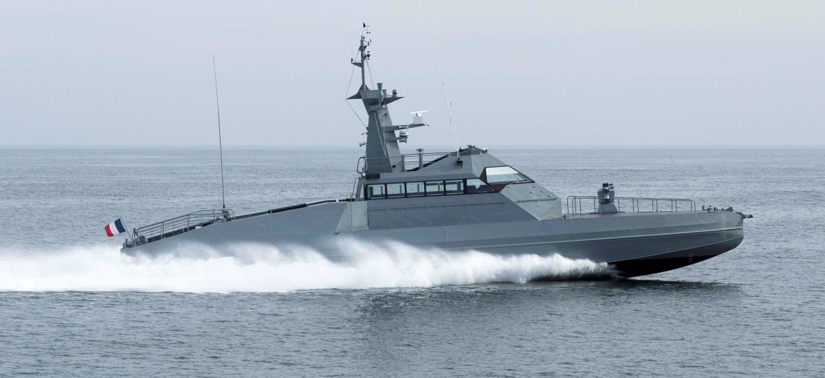 CMN Naval est notamment connu pour ses navires d'interception rapide (ici en photo) mais aussi pour des réalisations plus atypiques comme la station polaire de Tara Ocean.