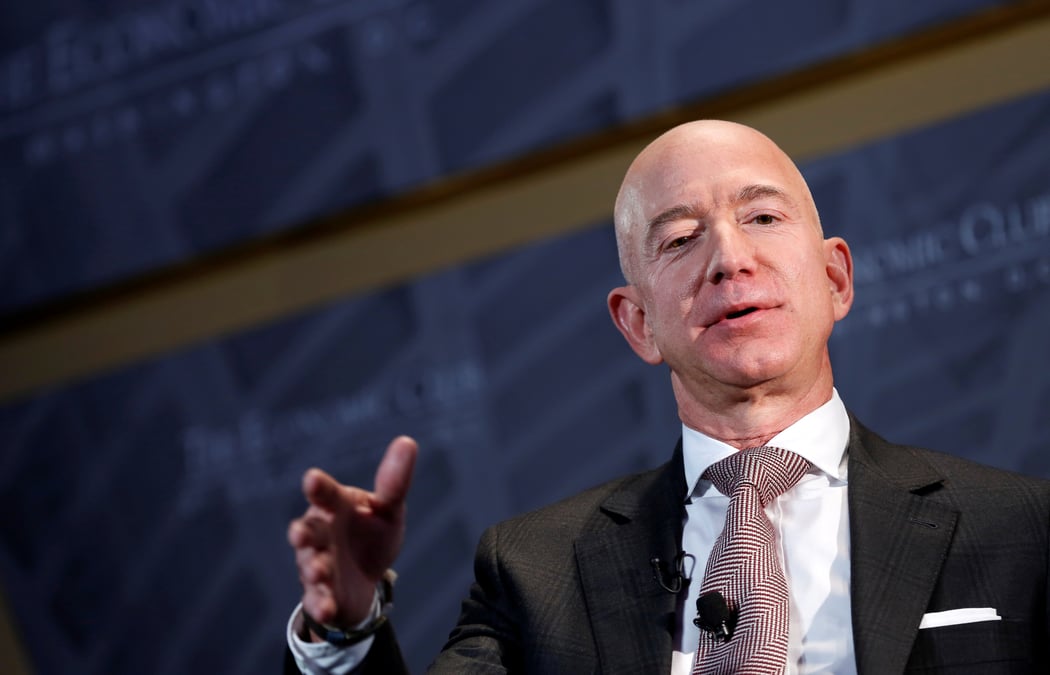 Record de milliardaires au classement forbes, bezos conserve son trone
