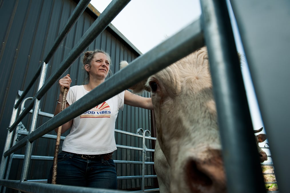 Emilie Jeannin a créé le Boeuf Ethique, premier abattoir mobile de France