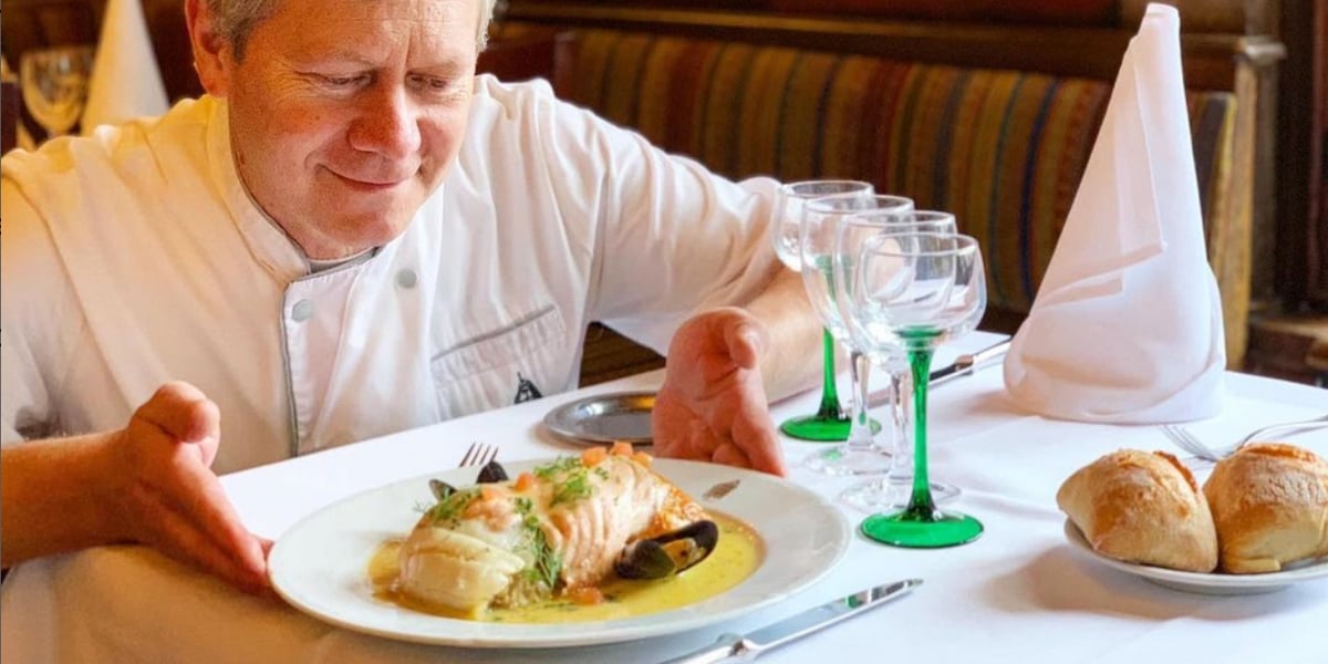 Avec le chef Hubert Lépine à la Maison Kammerzell. À table à La Rotonde.