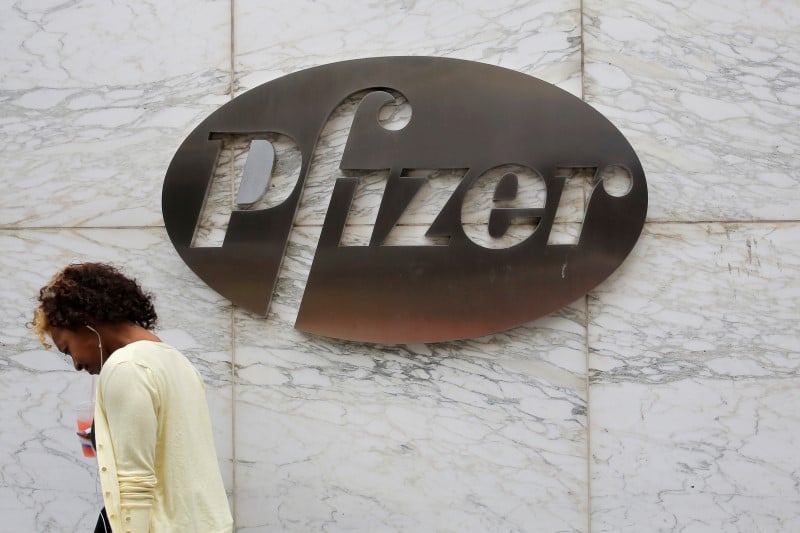 Pfizer voit son benefice net plonger de 38% au troisieme trimestre