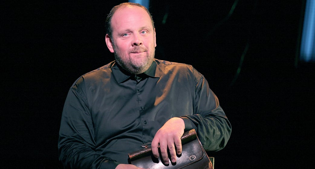Grégory Gadebois dans « Des fleurs pour Algernon », au Petit Saint-Martin.