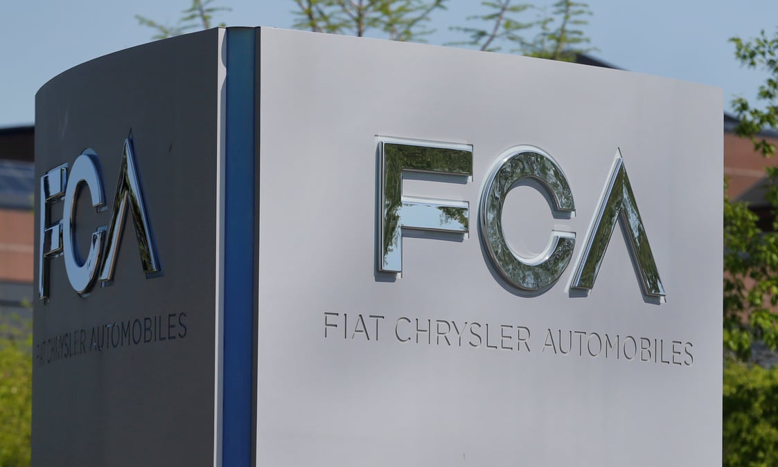 Rome pourrait se pencher sur les projets de dividendes de fiat chrysler