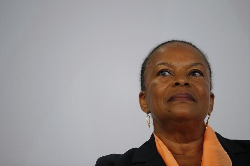 Le directeur de Minute condamné pour injure envers Taubira
