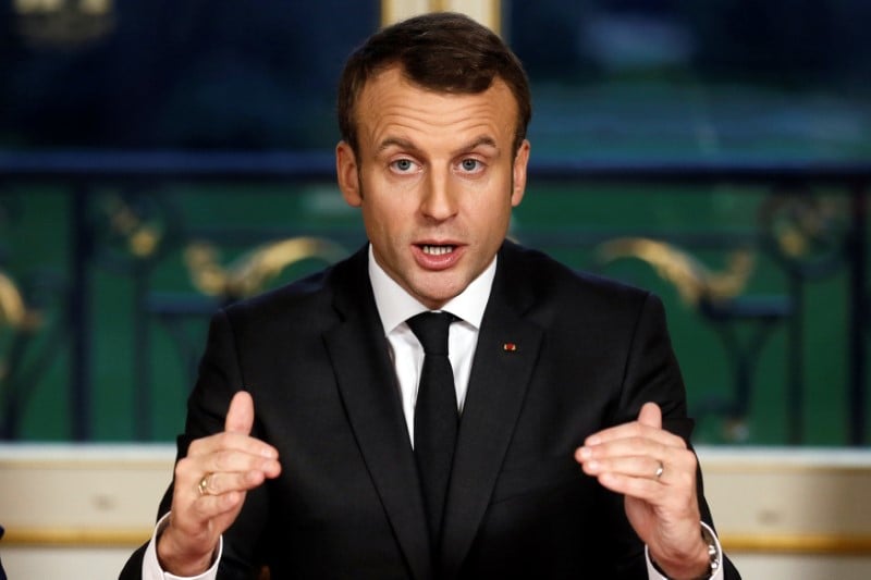 Macron appelle rohani a la retenue en iran