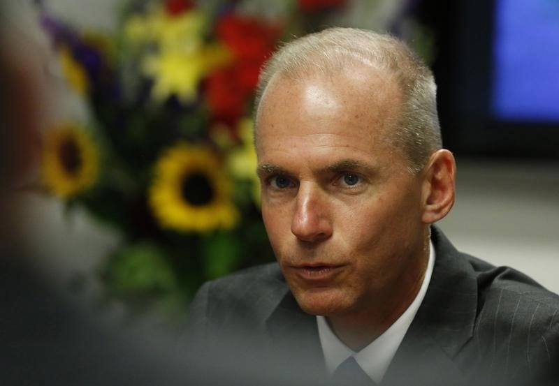 Dennis muilenburg va prendre les commandes de boeing