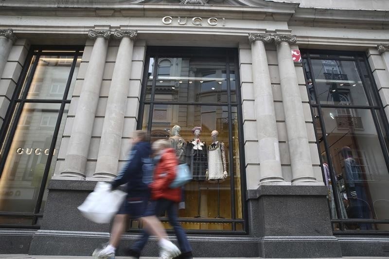 Gucci s'attend a une croissance deux fois superieure a celle du marche