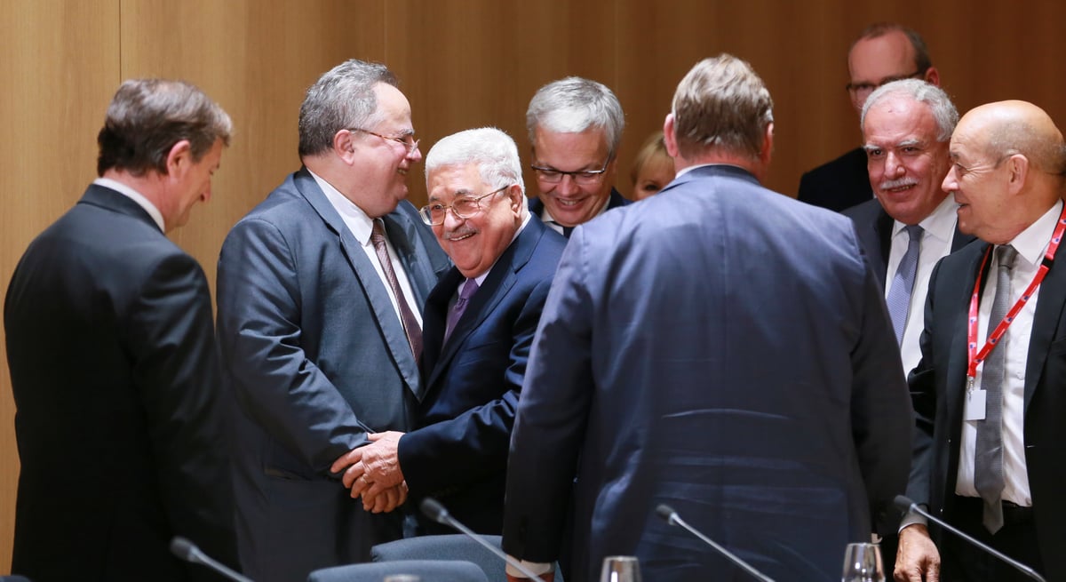 Jerusalem-est capitale d'un futur etat palestinien, redit l'ue a abbas