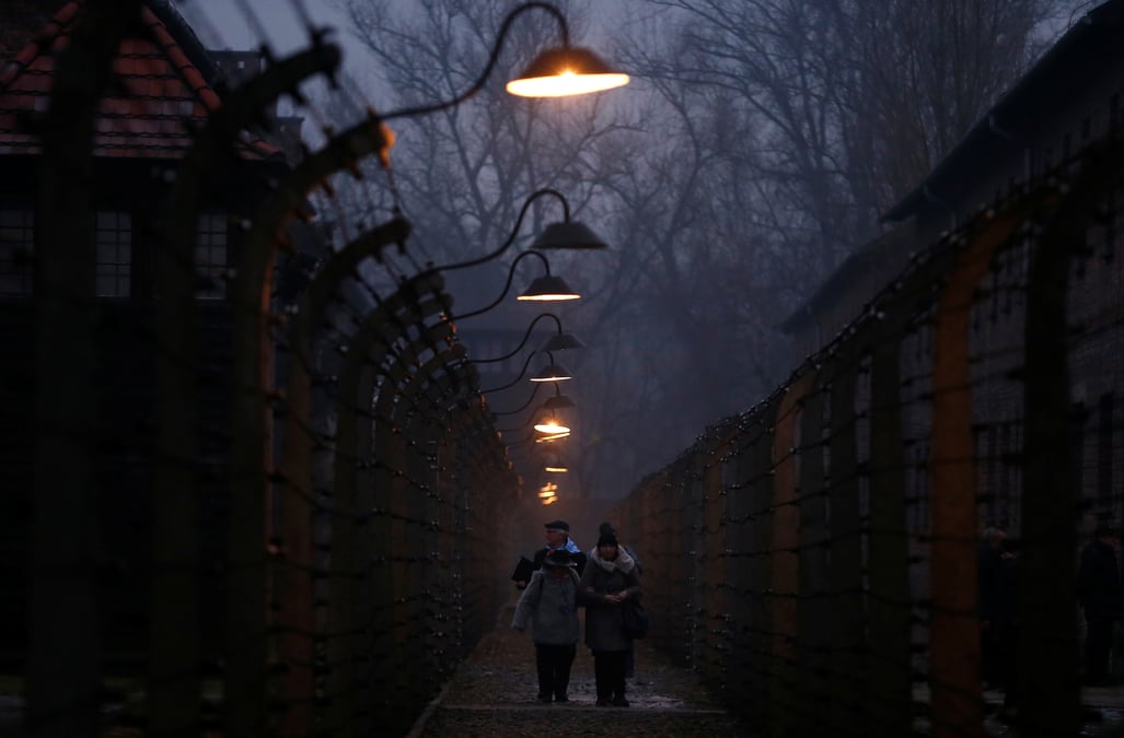 Loi sur l'holocauste: varsovie dit vouloir dialoguer avec israel