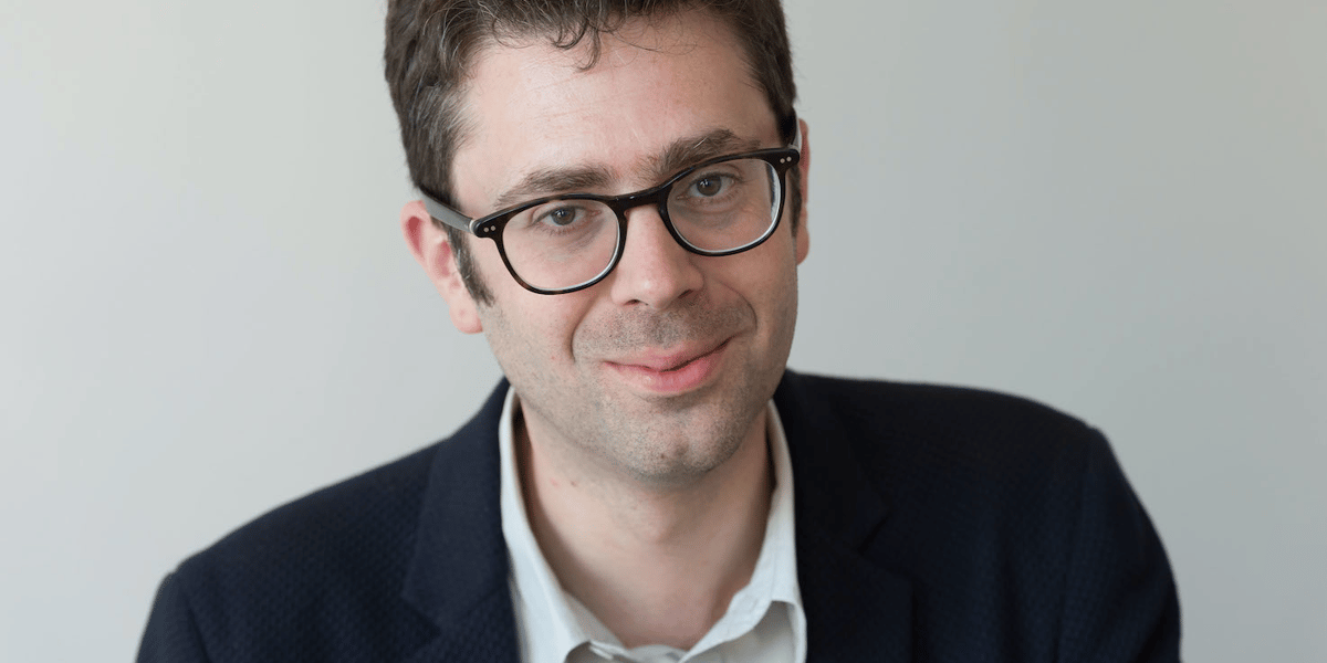 Nicolas Bouzou
