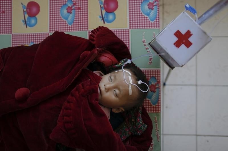 La mortalite infantile divisee par deux, sans atteindre l'objectif de l'onu