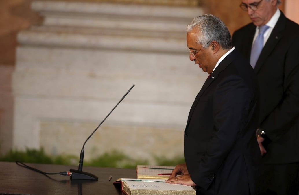 Le gouvernement d'antonio costa prete serment au portugal 