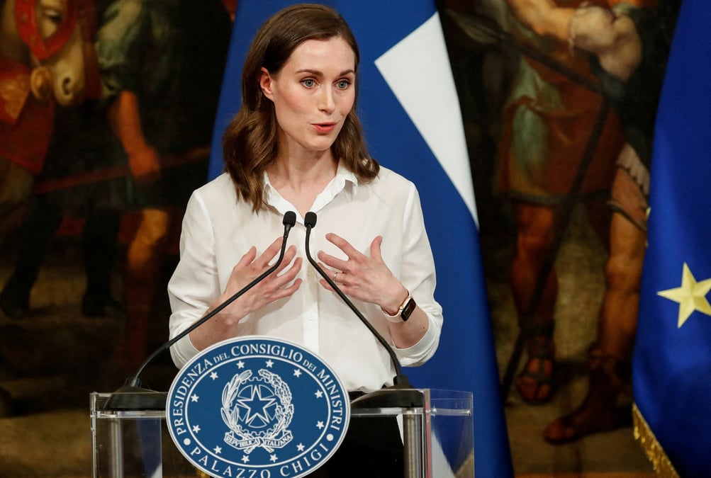Ni armes nucleaires ni bases de l'otan en finlande, dit sa premiere ministre