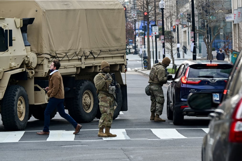 Washington se barricade avant l'investiture de joe biden