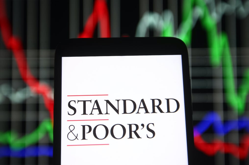 S&P