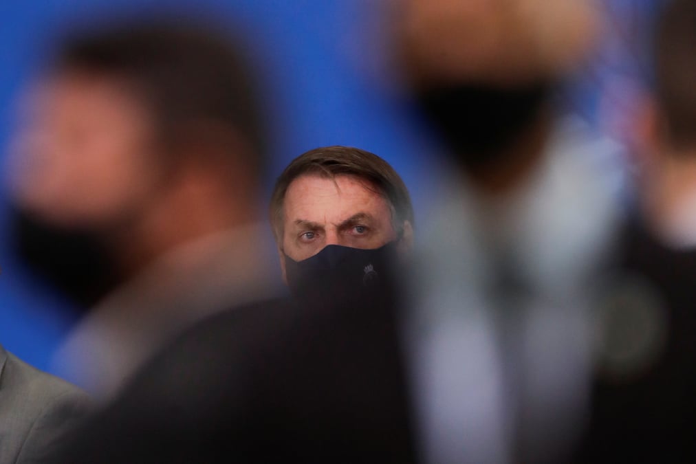 Bresil: bolsonaro remplace six ministres dans un remaniement ministeriel