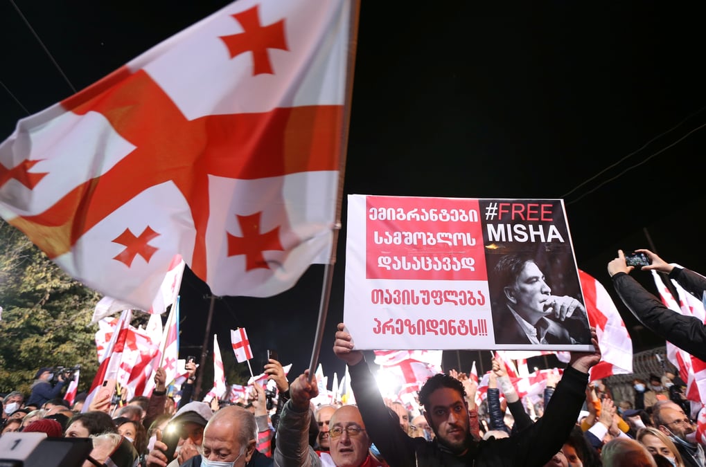Georgie: manifestation de soutien a l'ancien president saakachvili