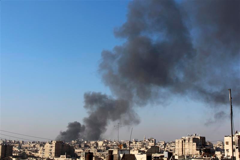 Plus de 300 morts dans les bombardements d'Alep, en Syrie