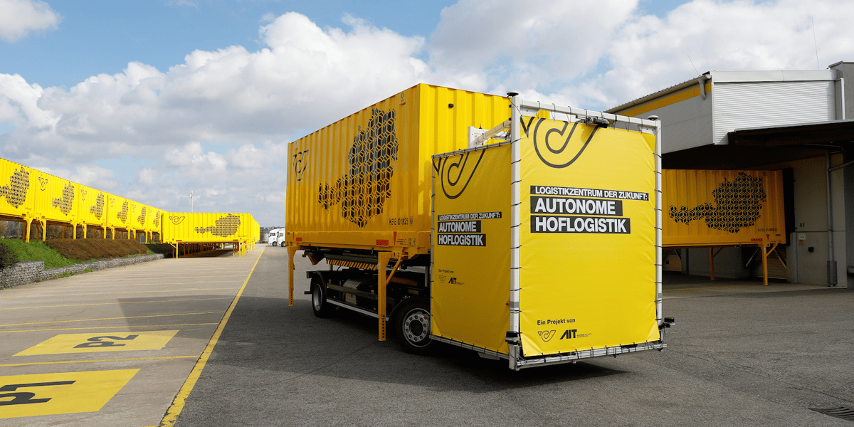 Présentation d'un camion autonome utilisé par la poste de Vienne (Autriche).