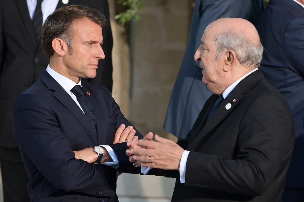 Les relations entre la France et Alger se sont dégradées suite au refus des autorités algériennes de recevoir un influenceur que la France tentait d'expulser.