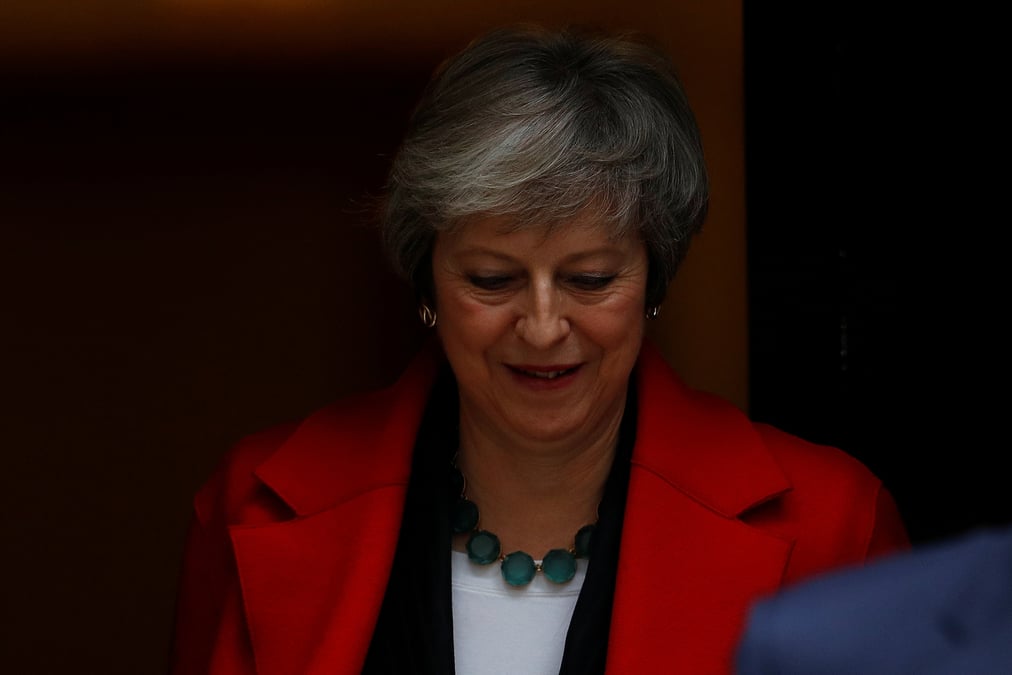 Demissions en serie a londres, may defend l'accord sur le brexit au parlement