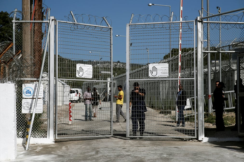 Le pape francois attendu sur l'ile grecque de lesbos