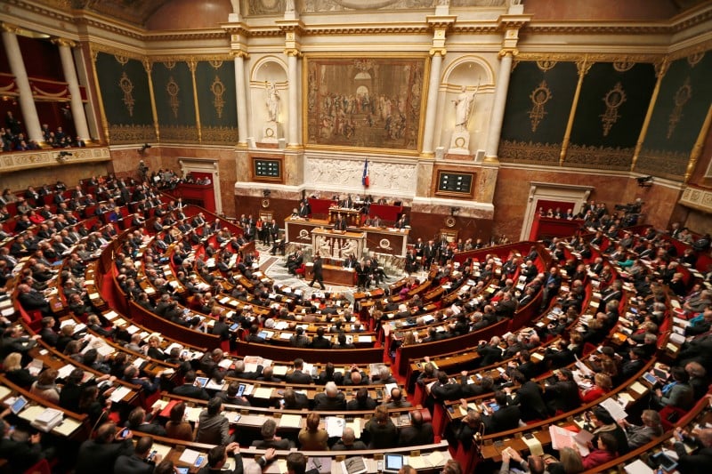 Les multinationales n'auront pas a rendre public leurs activites et impots payes a l'etranger