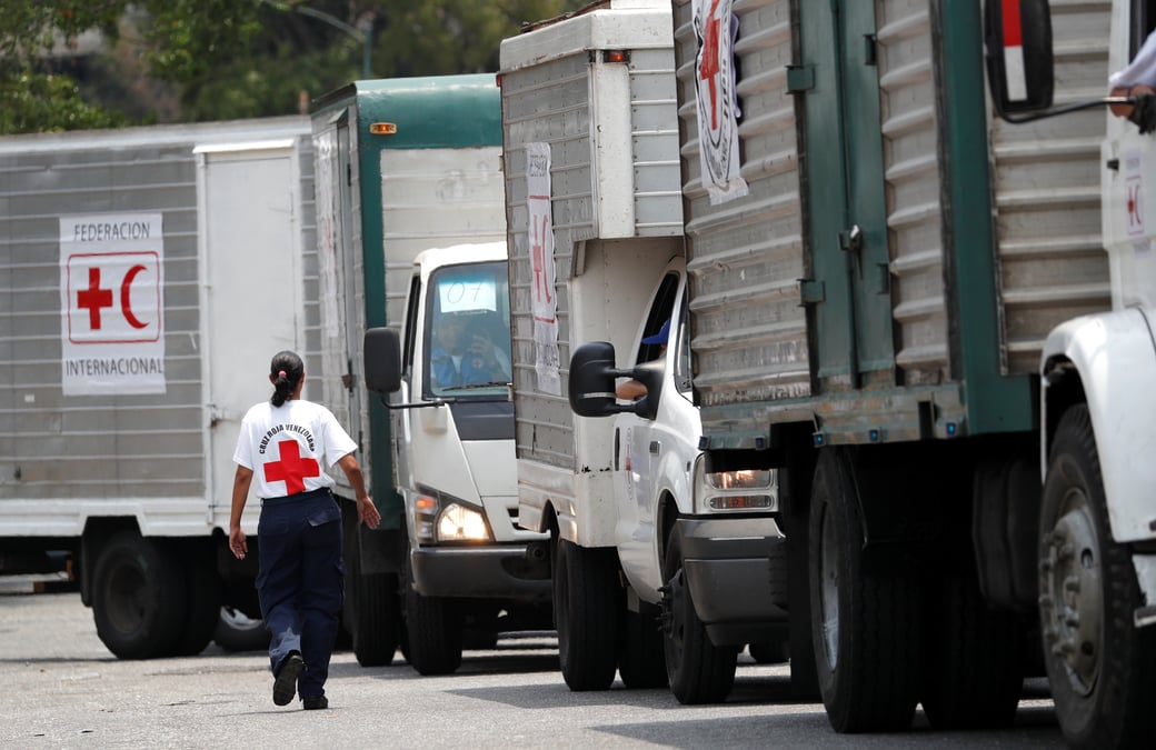 Premiere livraison d'aide humanitaire de la croix-rouge au venezuela