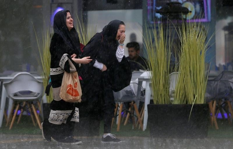 L'arabie saoudite assouplit un peu le controle sur les femmes