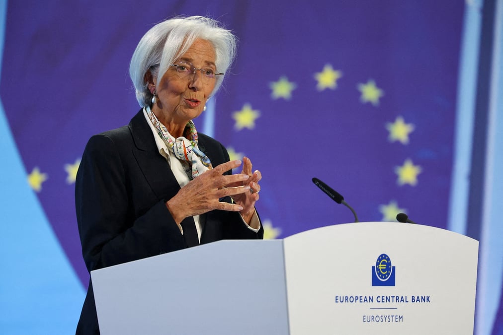 Christine lagarde, presidente de la bce, participe a une conference de presse a l'issue de la reunion de politique monetaire a francfort