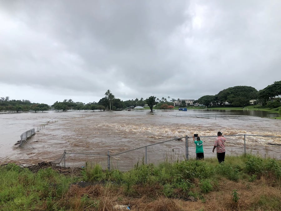 L'ouragan lane, bien qu'affaibli, menace toujours hawai