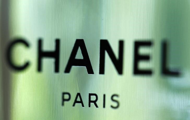 Chanel investit dans farfetch, son nouvel allie dans le digital