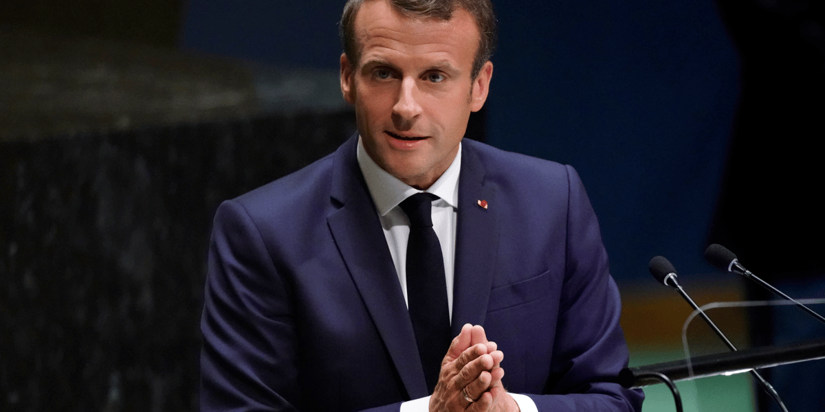 Macron salue la decision sur la niche fiscale pour les seniors
