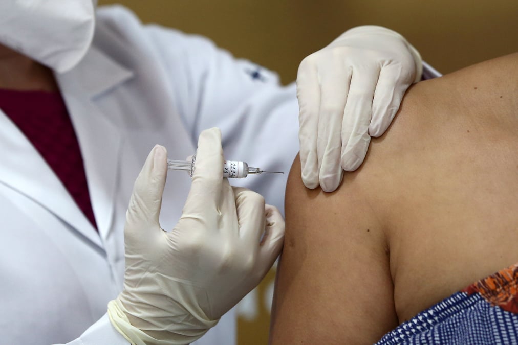 Coronavirus: un vaccin pourrait etre pret en chine en novembre