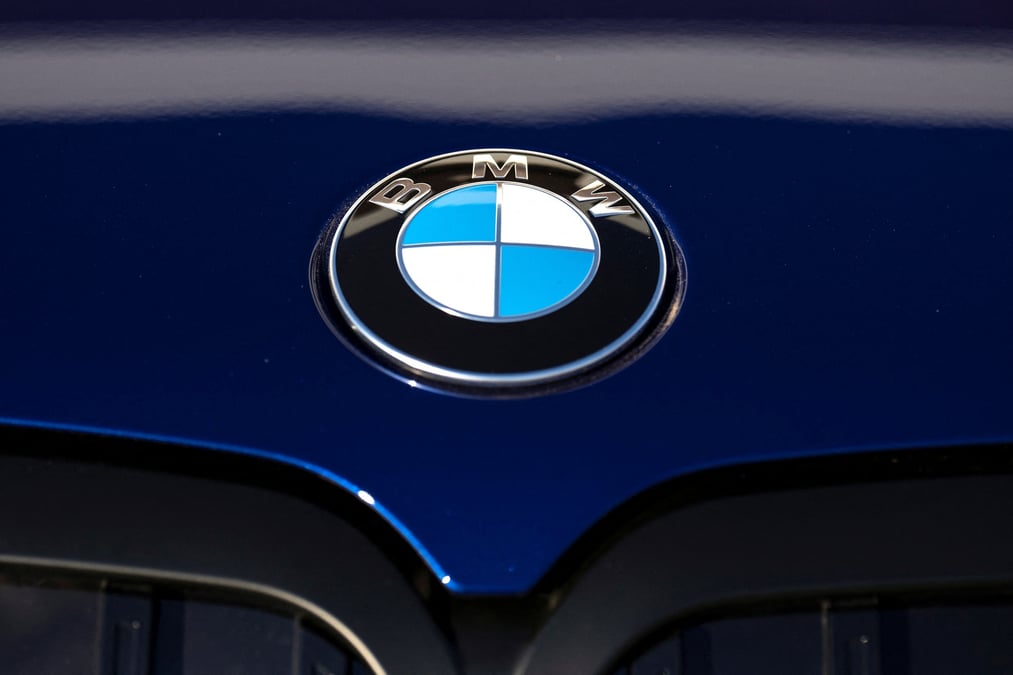 Un logo bmw a greer, caroline du sud, etats-unis