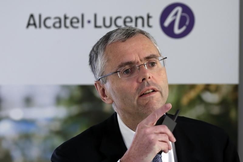 Michel combes quitterait alcatel-lucent pour altice le 1er septembre 