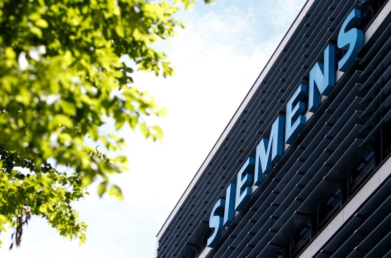 Siemens releve ses previsions annuelles