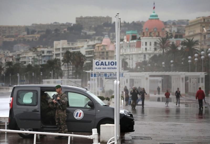 Pas d'infraction penale des autorites pour l'attentat de nice
