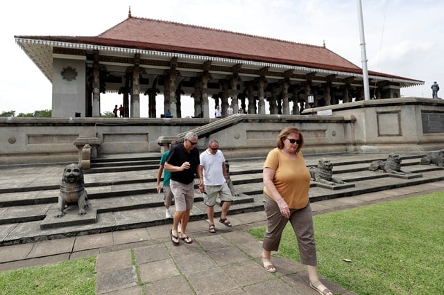 Près de 300.000 Russes et Ukrainiens ont visité le Sri Lanka ces deux dernières années.