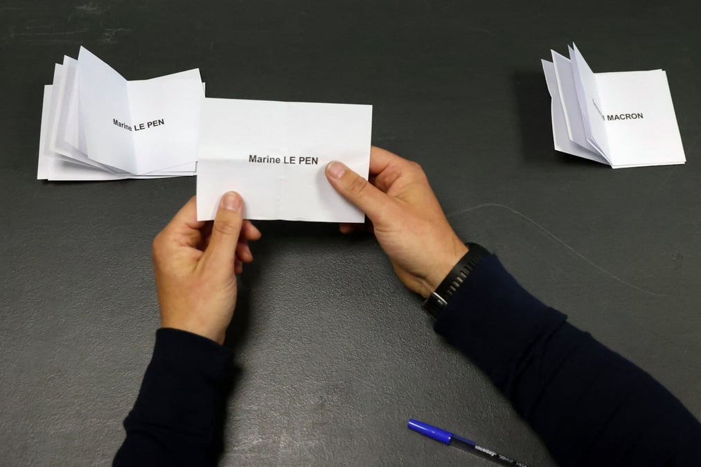 Manifestations du 1er-mai, premier test dans la rue pour emmanuel macron