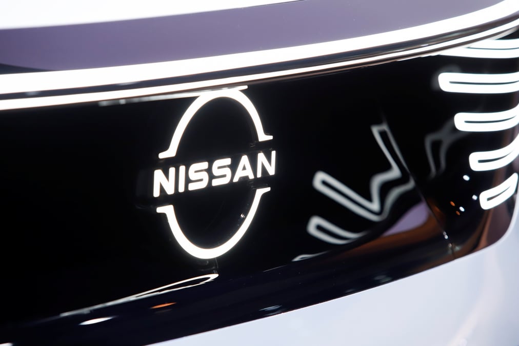 La voiture ariya ev exposee a la galerie nissan a yokohama