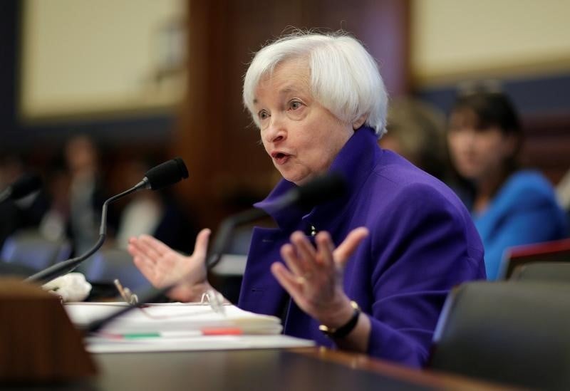 Janet Yellen a évoqué « encore un peu de travail pour finaliser les détails » du prêt américain, mais seulement « quelques petites choses, nous en sommes très proches, et il n'y a rien d'important qui reste à régler ».
