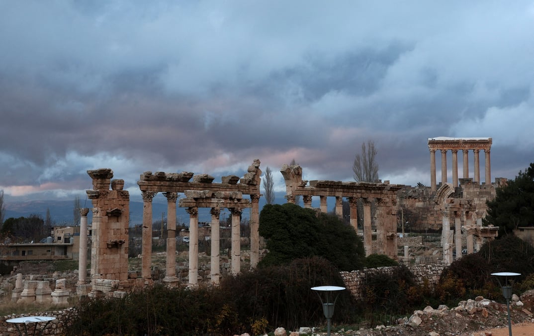 Vue d'une partie des ruines romaines de baalbek