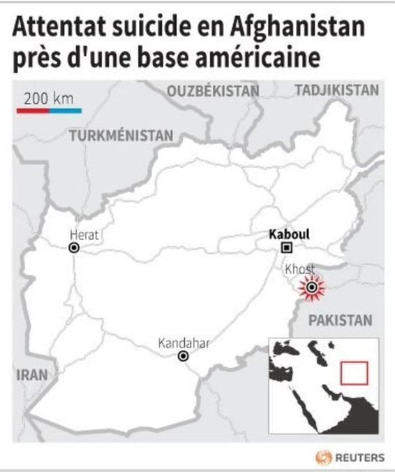 Attentat suicide en afghanistan pres d'une base americaine