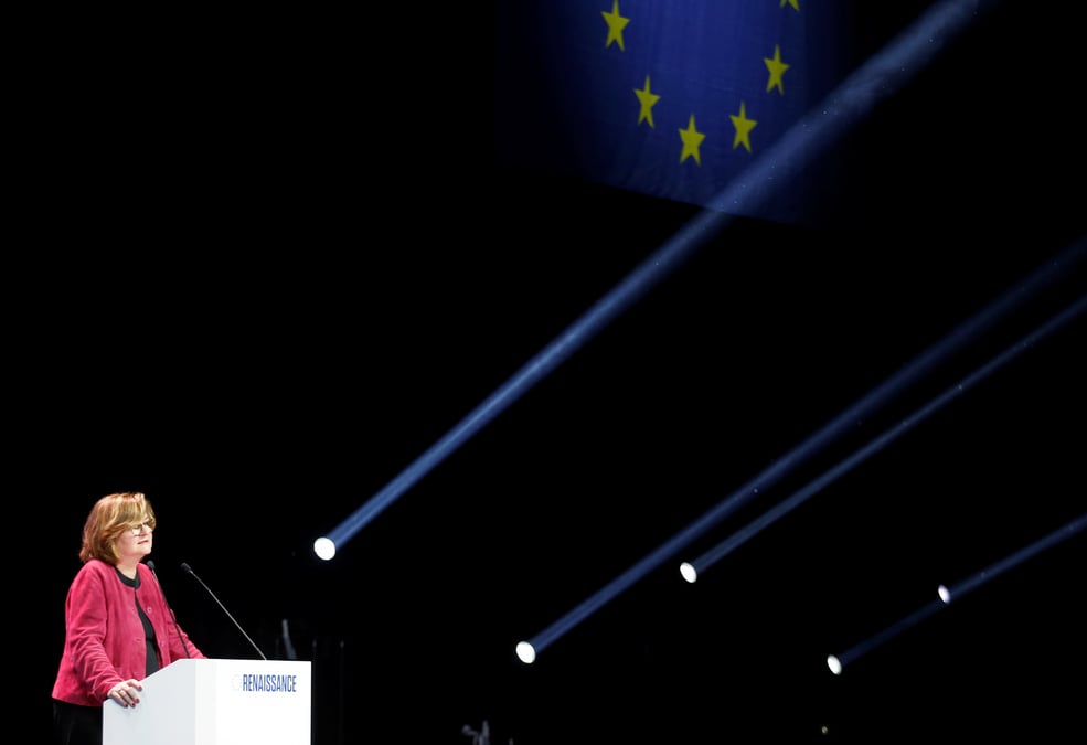 Europeennes: loiseau veut lutter contre l'immigration illegale, bardella attaque frontex