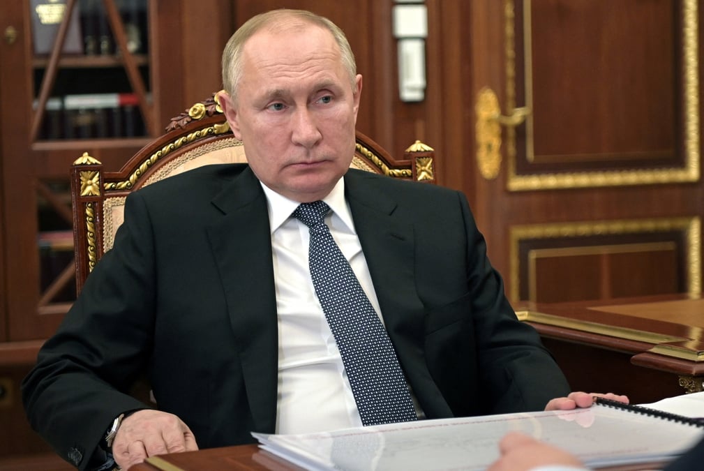 Poutine veut que la russie se fasse payer son gaz en roubles