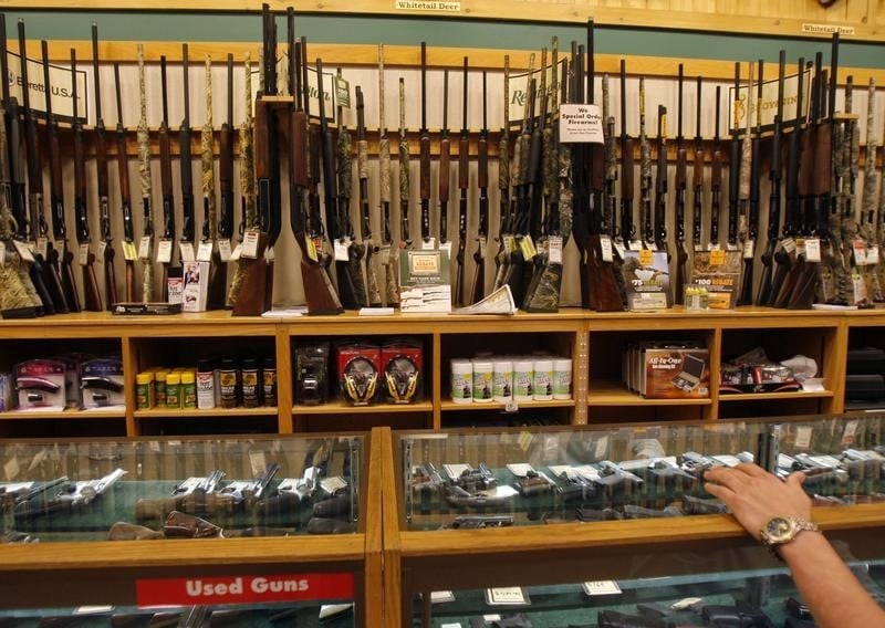 Barack obama veut agir contre les armes a feu